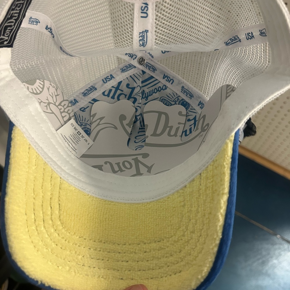 NEW w/ TAGS! Von Dutch Chenille Trucker Hat! - Picture 4 of 4